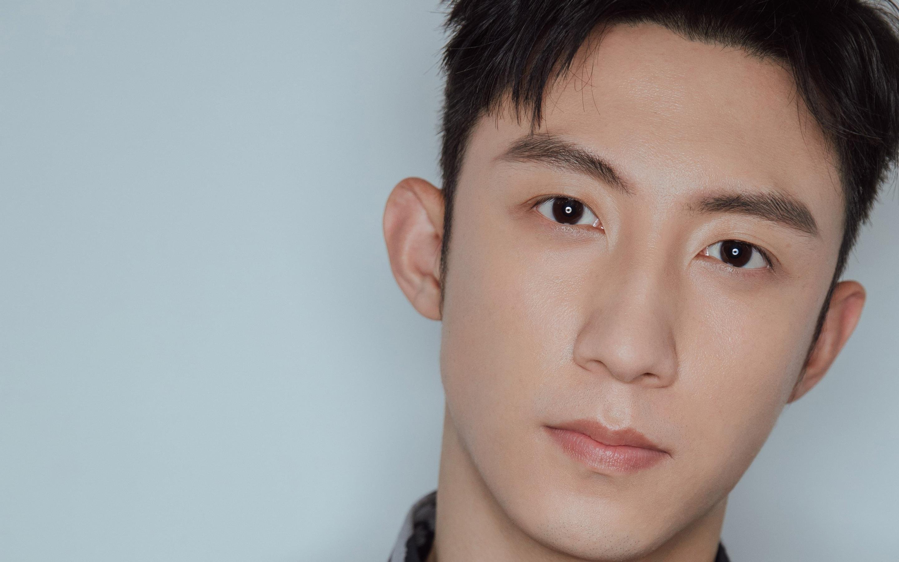 博卡后场出球压力大,组织受限,博卡俱乐部球衣